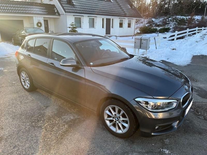 Begagnad BMW 118 136 HK (100 kW) 2017 Halvkombi
