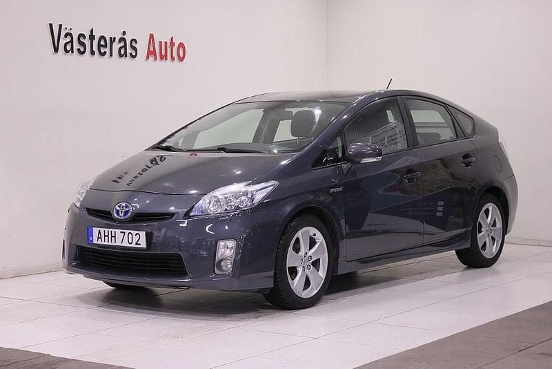 Mörkgrå Begagnad 2009 Toyota Prius Halvkombi | 99 000 kr (Marknadspris) - Bild 1/4