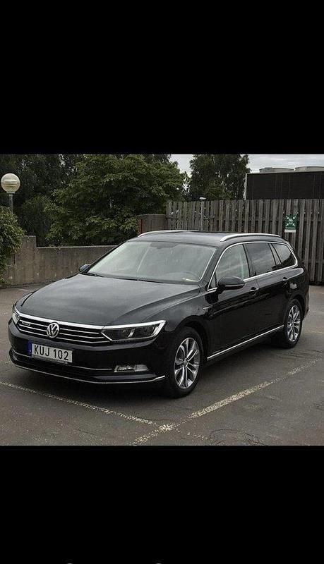 Svart Begagnad 2015 VW Passat GT Kombi | 139 000 kr (Bra pris) - Bild 1/4