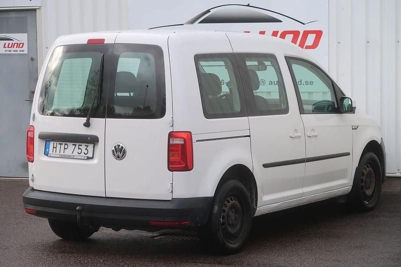 Begagnad VW Caddy Life 110 HK (80 kW) 2017 Vit Minibuss