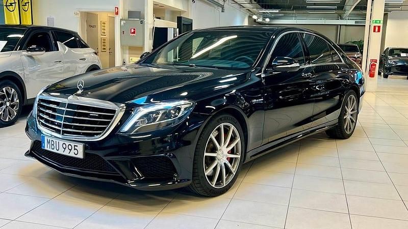 Svart Begagnad 2015 Mercedes S63 AMG AMG Sedan | 679 900 kr (Marknadspris) - Bild 1/4