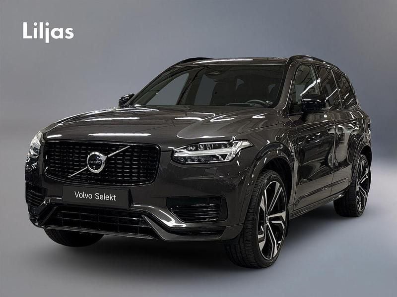 Grå Begagnad 2023 Volvo XC90 Ultimate SUV | 699 000 kr (Marknadspris) - Bild 1/3