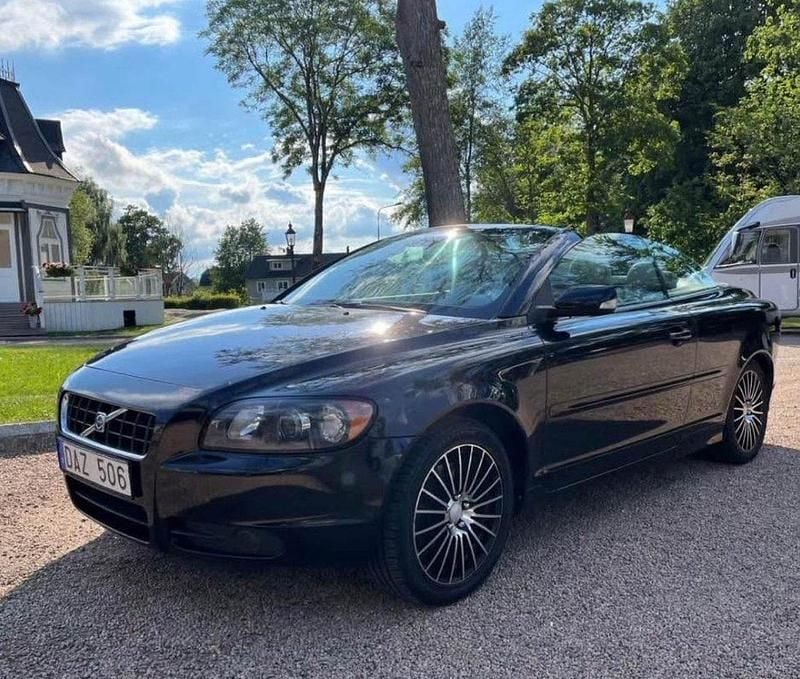 Svart Begagnad 2006 Volvo C70 Summum Cab | 69 500 kr (Bra pris) - Bild 1/1