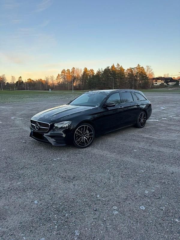 Begagnad 2020 Mercedes E53 AMG AMG Kombi | 495 000 kr (Dyr) - Bild 1/4
