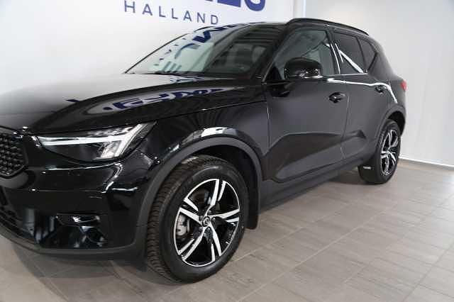 Begagnad Volvo XC40 197 HK (144 kW) 2024 SUV