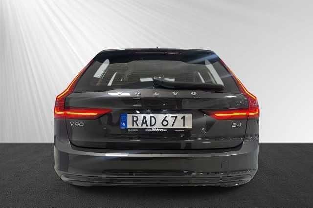 Begagnad Volvo V90 197 HK (144 kW) 2023 Kombi