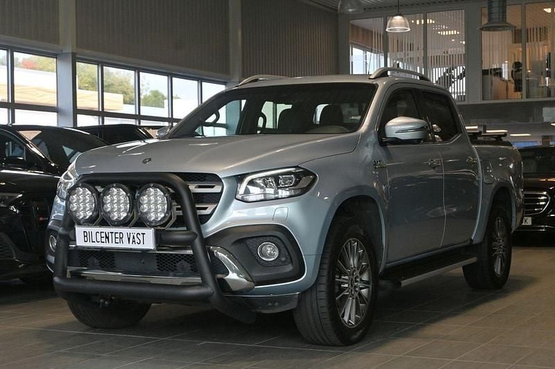 Silver (diamantsilver metallic) Begagnad 2019 Mercedes X350 Pickup | 398 999 kr (Lite dyr) - Bild 1/4