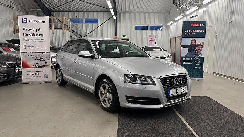 Silver Begagnad 2011 Audi A3 Halvkombi | 59 900 kr (Marknadspris) - Bild 1/4
