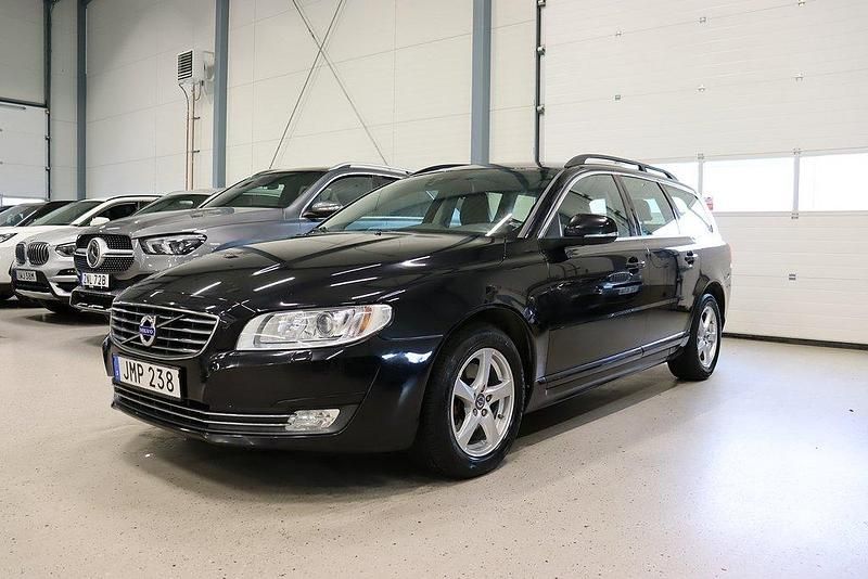 Svart Begagnad 2014 Volvo V70 Momentum Kombi | 159 700 kr (Lite dyr) - Bild 1/4