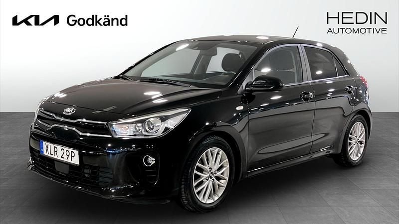 Begagnad Kia Rio Plus 120 HK (88 kW) 2019 Svart Halvkombi