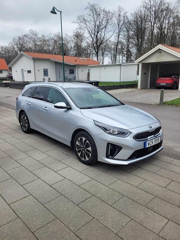 Begagnad 2020 Kia Ceed Sportswagon Kombi | 185 000 kr (Marknadspris) - Bild 1/1