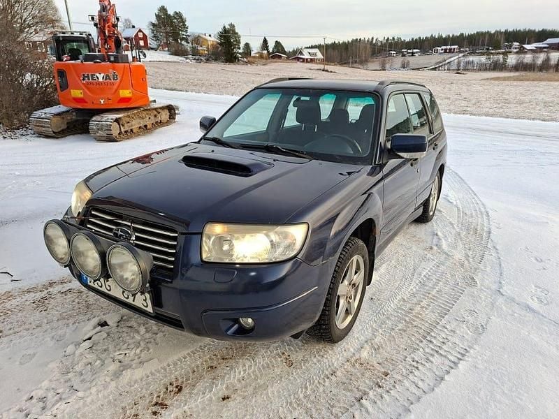 Begagnad 2006 Subaru Forester SUV | 55 000 kr (Dyr) - Bild 1/4
