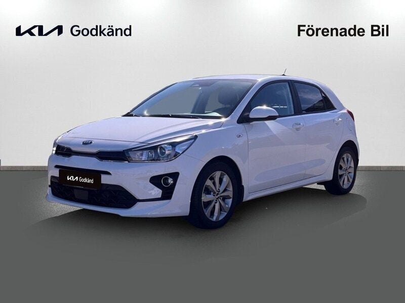 Vit Begagnad 2020 Kia Rio Advance Halvkombi | 175 000 kr (Marknadspris) - Bild 1/4