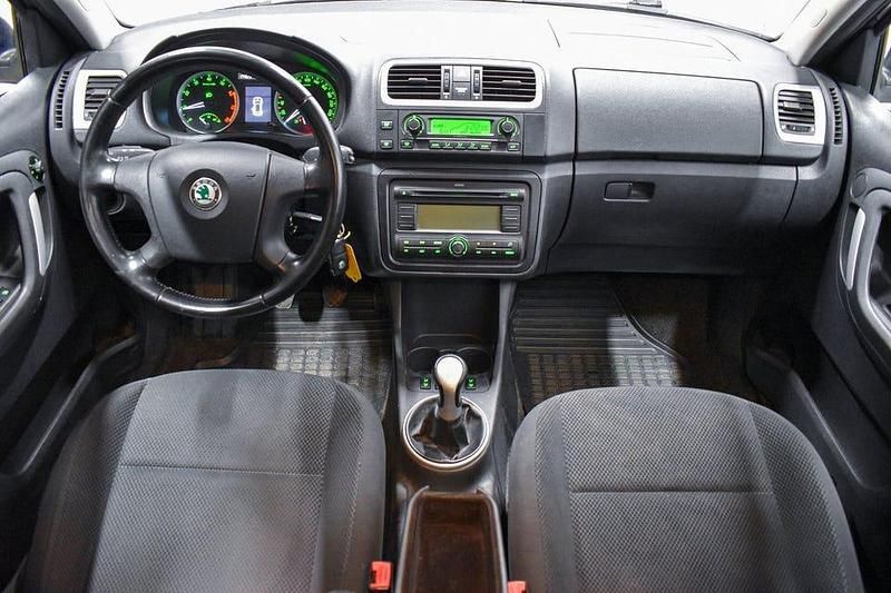 Begagnad Skoda Fabia 86 HK (63 kW) 2008 Mörkblå Kombi