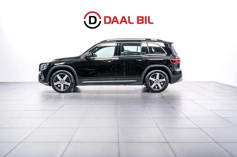 Svart Begagnad 2020 Mercedes GLB180 SUV | 339 700 kr - Bild 1/4