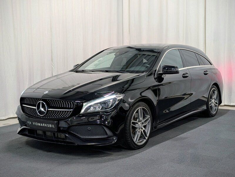 Svart Begagnad 2016 Mercedes CLA220 Shooting Brake AMG Kombi | 194 900 kr (Marknadspris) - Bild 1/4