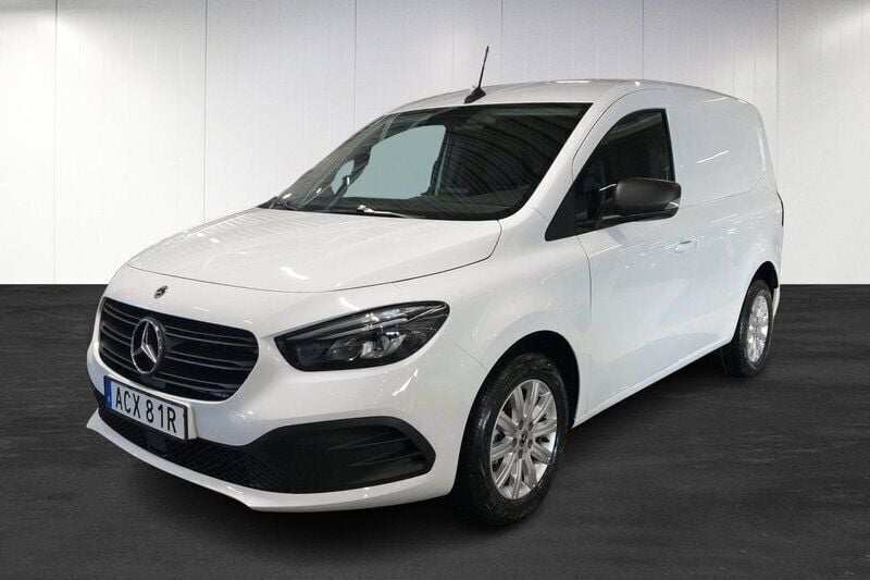Vit Ny 2024 Mercedes Citan 112 Edition 1 Van | 391 250 kr (Marknadspris) - Bild 1/4