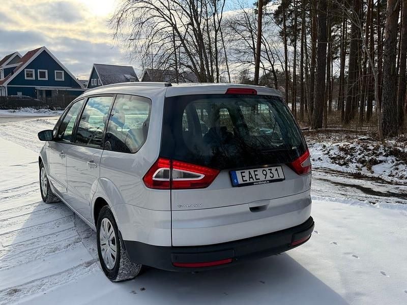 Begagnad Ford Galaxy 115 HK (84 kW) 2015 Minibuss