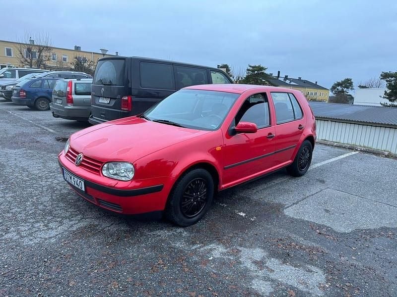 Begagnad 1999 VW Golf III Halvkombi | 23 000 kr - Bild 1/4