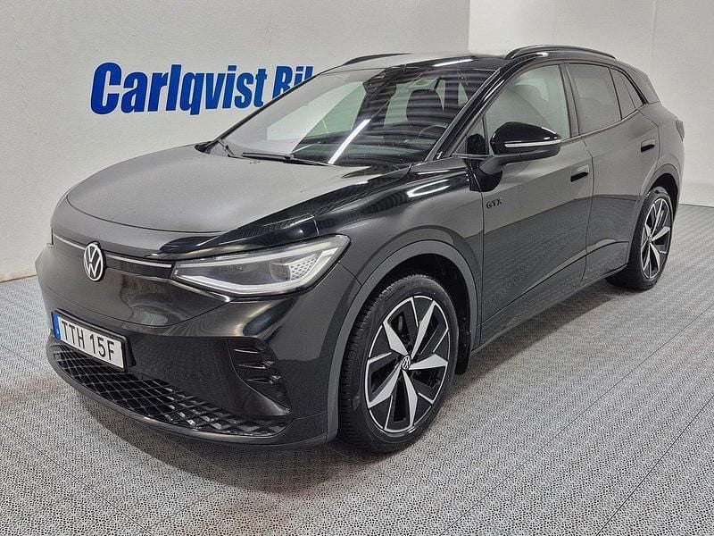 Svart (svart metallic) Begagnad 2023 VW ID.4 GTX SUV | 389 000 kr (Superpris) - Bild 1/4