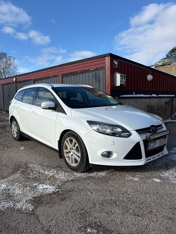 Begagnad Ford Focus 95 HK (69 kW) 2012 Kombi
