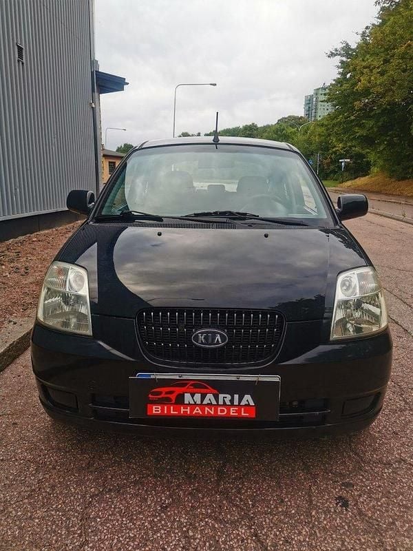 Svart Begagnad 2004 Kia Picanto 4 Halvkombi | 17 500 kr (Marknadspris) - Bild 1/4