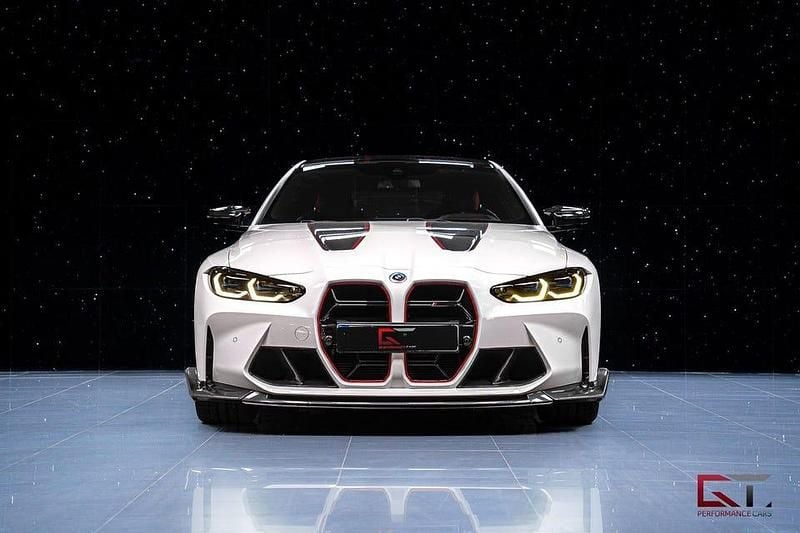 Begagnad BMW M4 Shadowline 550 HK (404 kW) 2023 Alpine white Sportkupé