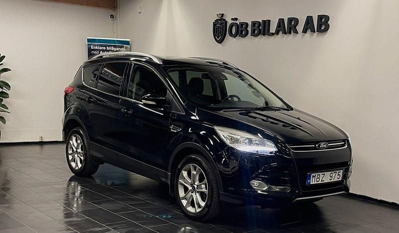 Svart Begagnad 2013 Ford Kuga Titanium SUV | 89 900 kr (Marknadspris) - Bild 1/4