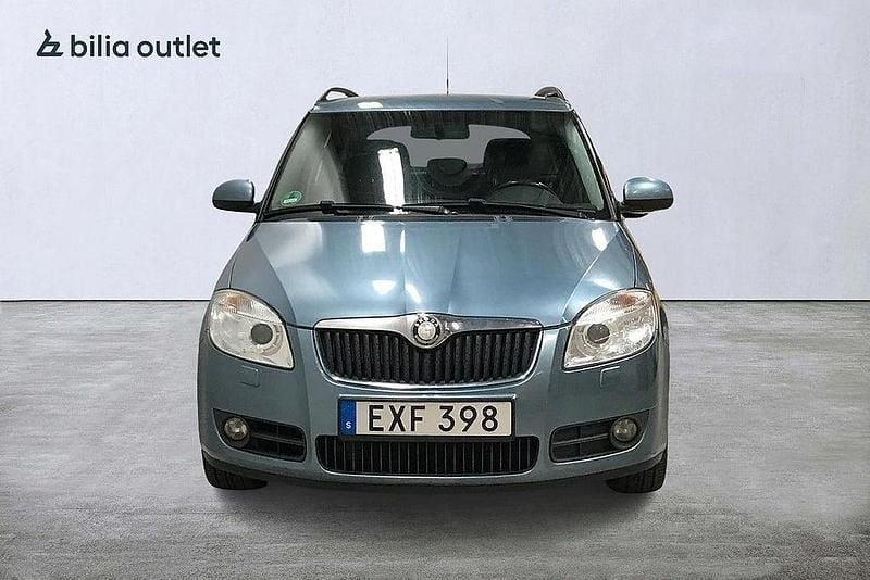 Begagnad Skoda Fabia 2008 Grå Kombi