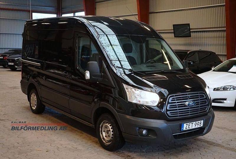 Svart Begagnad 2018 Ford Transit Van | 189 900 kr (Marknadspris) - Bild 1/4