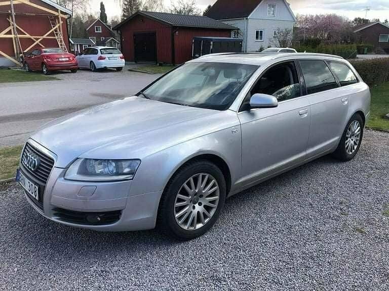 Begagnad Audi A6 Business 180 HK (132 kW) 2007 Silver Kombi