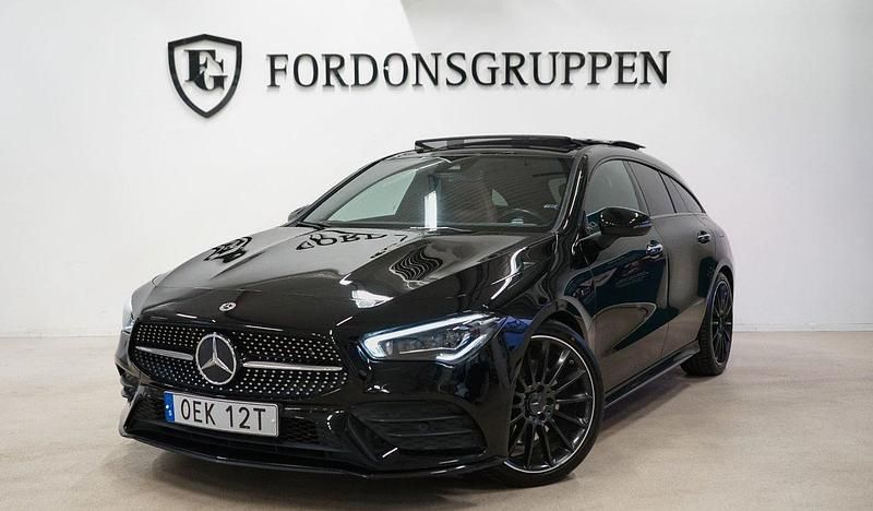 Svart Begagnad 2021 Mercedes CLA250e Shooting Brake Premium Plus Kombi | 324 800 kr (Dyr) - Bild 1/4