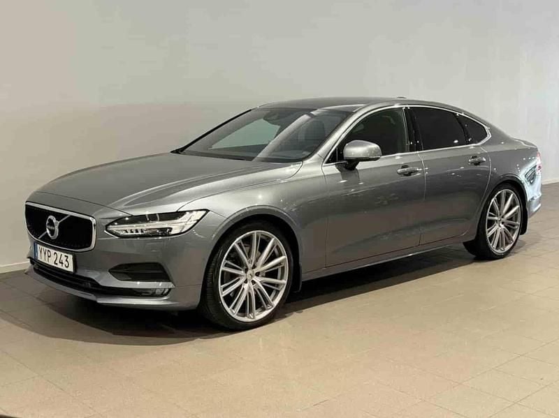 Grå Begagnad 2019 Volvo S90 Sedan | 299 500 kr (Lite dyr) - Bild 1/1