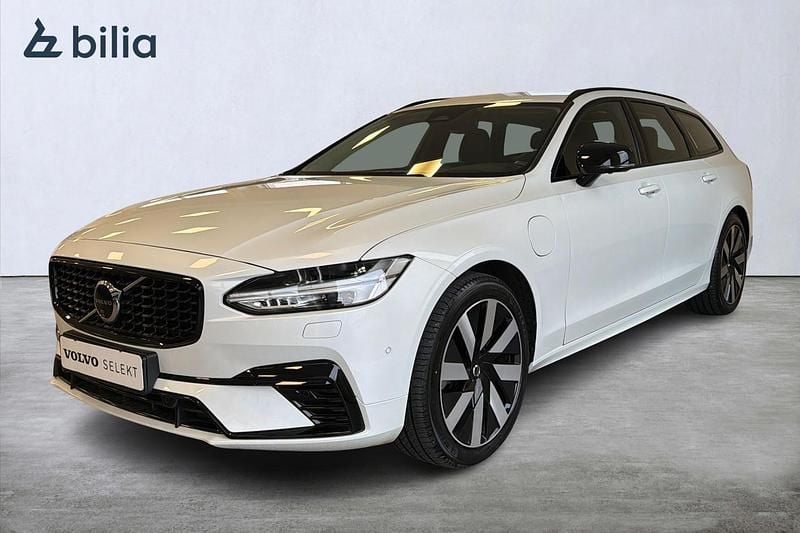 Vit Begagnad 2024 Volvo V90 Plus Kombi | 479 900 kr (Marknadspris) - Bild 1/3