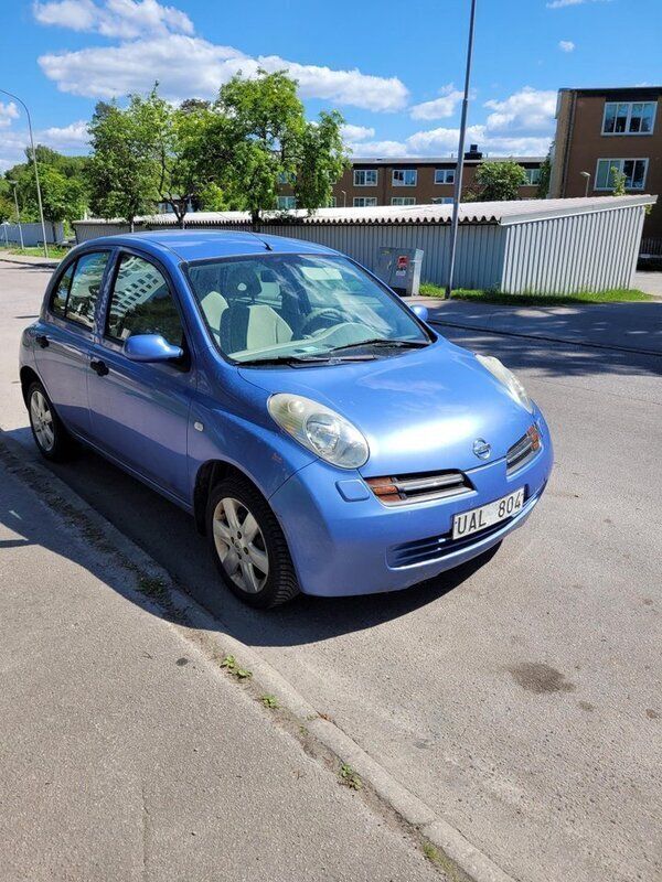 Blå Begagnad 2003 Nissan Micra Halvkombi | 21 000 kr (Marknadspris) - Bild 1/4