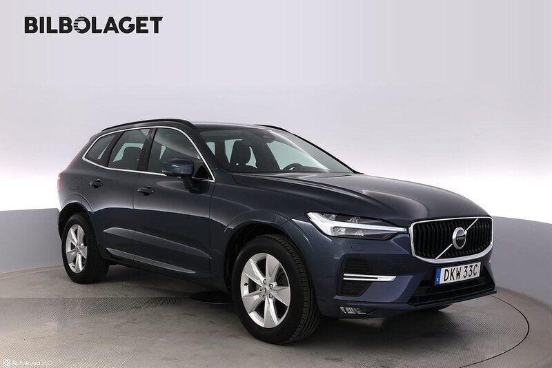 Mörkblå Begagnad 2022 Volvo XC60 Momentum SUV | 359 800 kr (Bra pris) - Bild 1/4