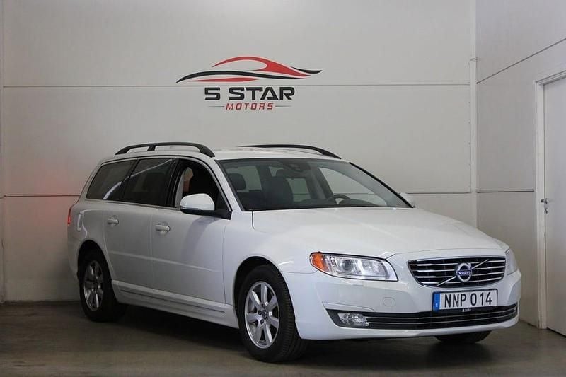 Vit Begagnad 2014 Volvo V70 Momentum Kombi | 94 900 kr (Superpris) - Bild 1/4