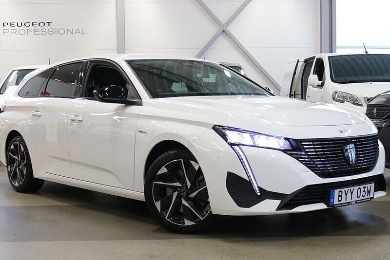 Vit Begagnad 2022 Peugeot 308 Allure Kombi | 279 900 kr (Marknadspris) - Bild 1/4