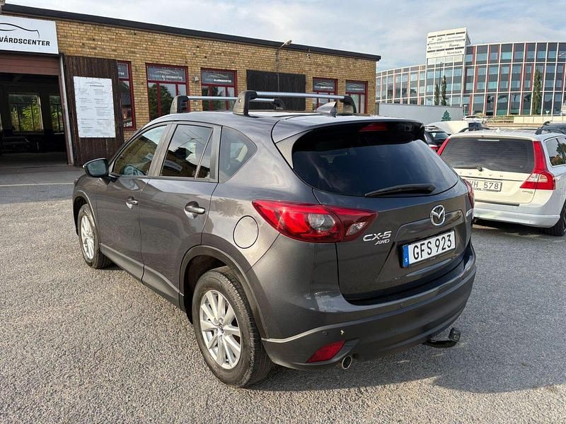 Grå Begagnad 2015 Mazda CX-5 SUV | 99 900 kr (Marknadspris) - Bild 1/4