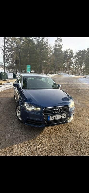 Begagnad Audi A1 Sportback 86 HK (63 kW) 2013 Halvkombi