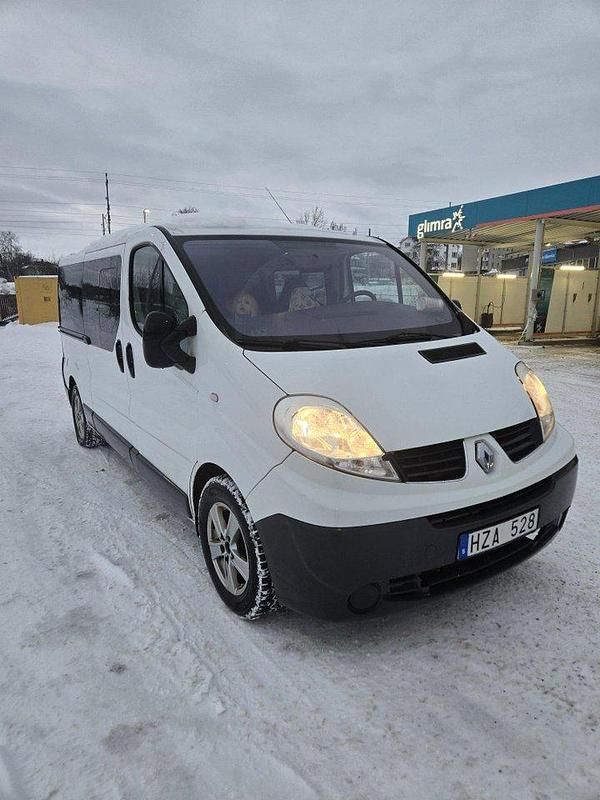 Vit Begagnad 2009 Renault Trafic Van | 70 000 kr (Dyr) - Bild 1/4
