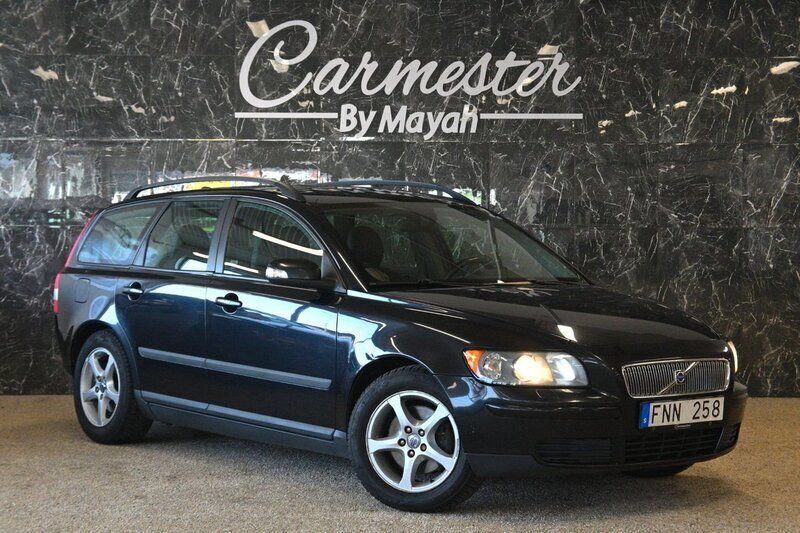 Svart Begagnad 2007 Volvo V50 Kinetic Kombi | 39 990 kr (Lite dyr) - Bild 1/4