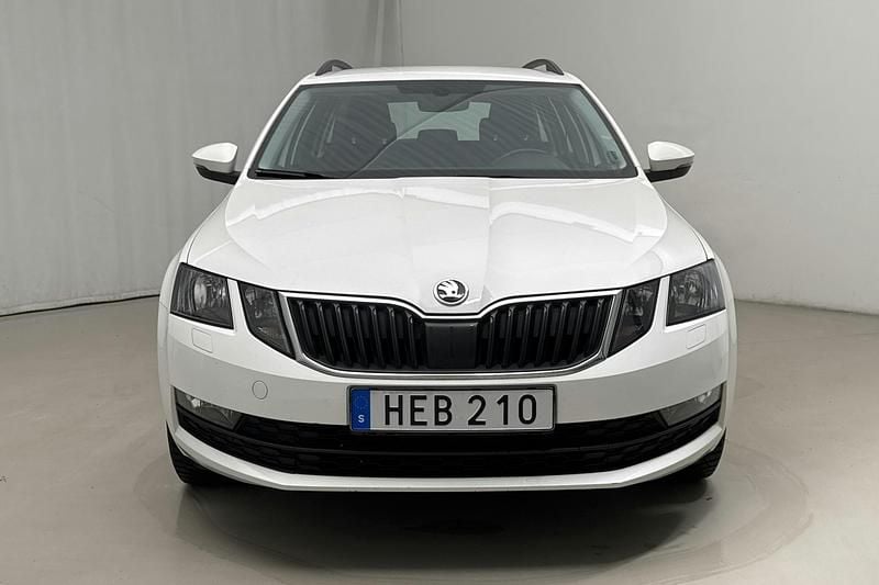 Begagnad Skoda Octavia 150 HK (110 kW) 2018 Vit Kombi