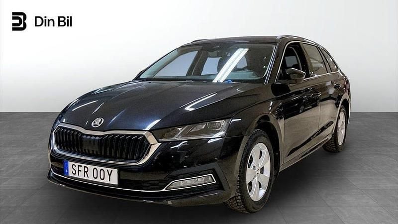 Begagnad Skoda Octavia Style 110 HK (80 kW) 2022 Svart Kombi
