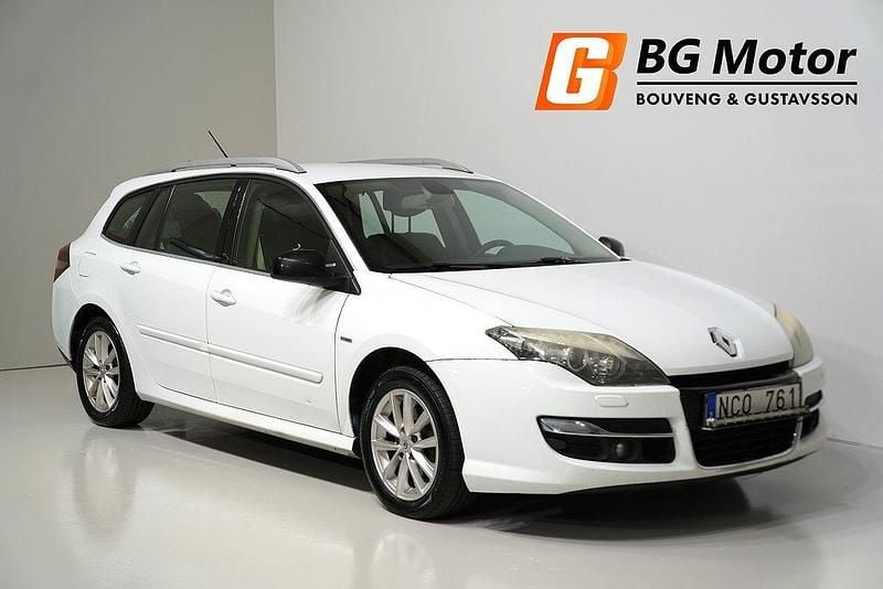 Vit Begagnad 2011 Renault Laguna GrandTour Kombi | 29 900 kr (Marknadspris) - Bild 1/4