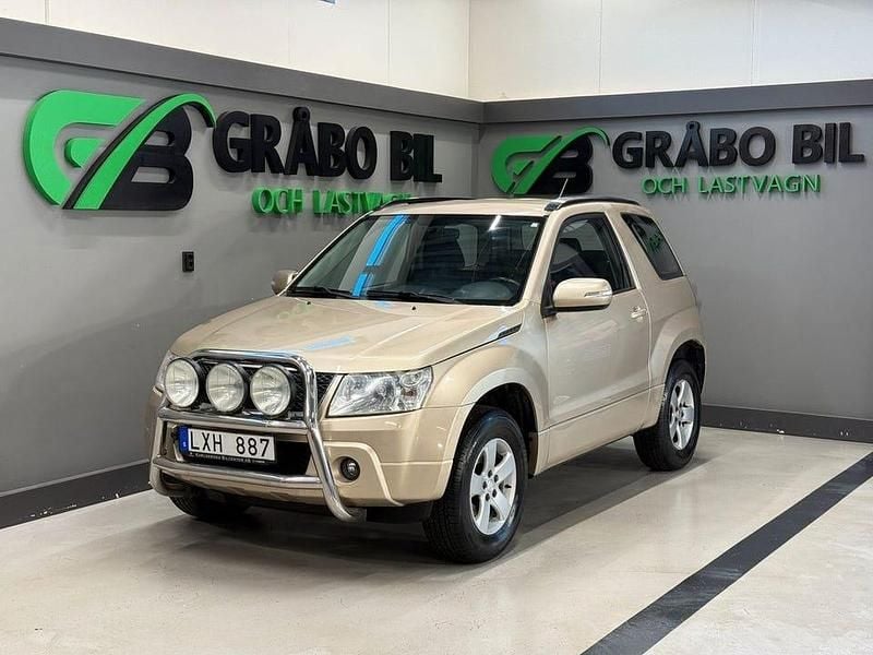 Brun Begagnad 2011 Suzuki Grand Vitara SUV | 79 900 kr - Bild 1/4