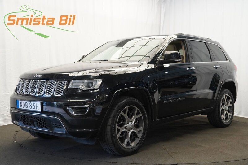 Svart Begagnad 2019 Jeep Grand Cherokee Overland SUV | 269 900 kr (Marknadspris) - Bild 1/4