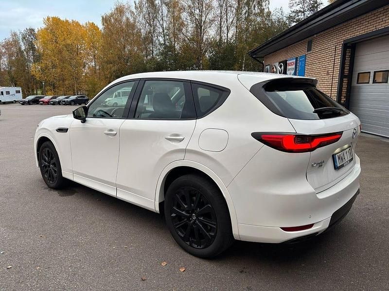 Begagnad Mazda CX-60 Homura-Line 326 HK (239 kW) 2022 Arctic white SUV
