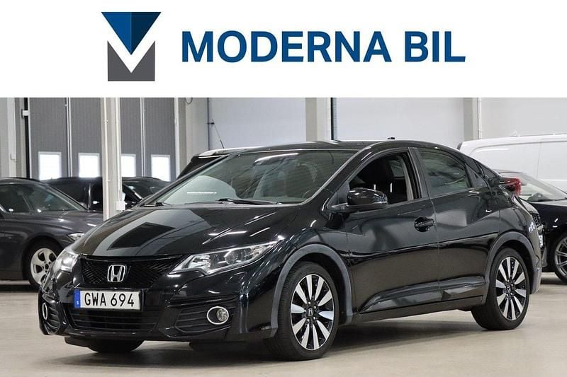 Svart Begagnad 2015 Honda Civic Sport Halvkombi | 139 400 kr (Lite dyr) - Bild 1/4