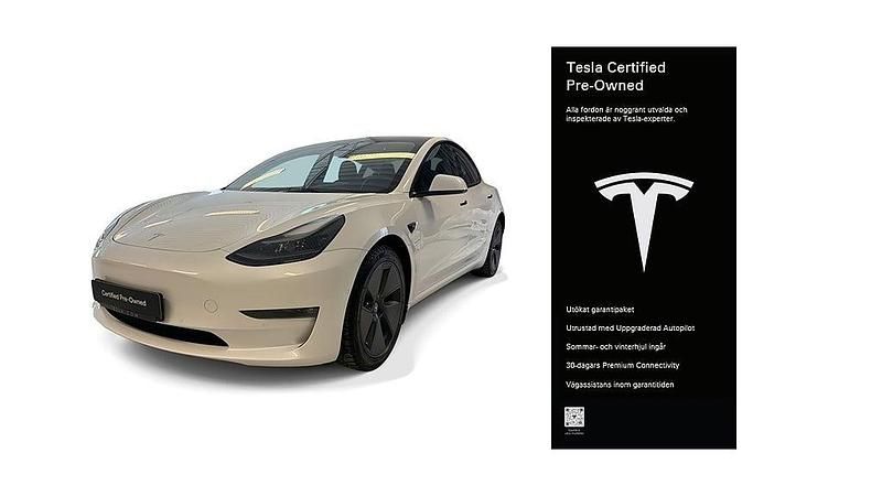 Begagnad Tesla Model 3 Long Range AWD 366 kW (498 HK) 2021 Vit Sedan